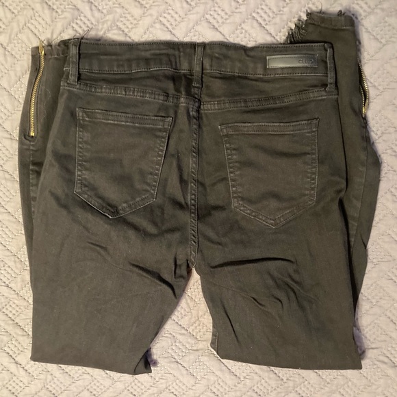 Don’t fit - Picture 2 of 3